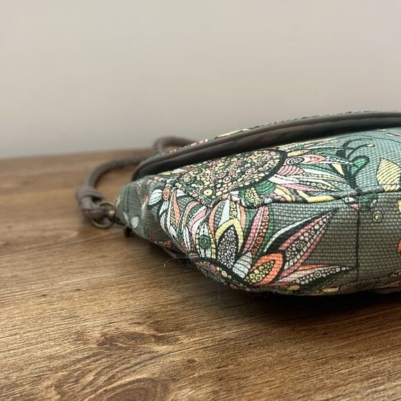 ✨Sold✨ Sakroots Signature Peace Print Fold Over Mini Bag in Spirit Desert - Picture 8 of 13